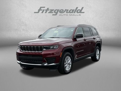 Used 2025 Jeep Grand Cherokee L Laredo w/ Luxury Tech Group I AWD/4WD image 2