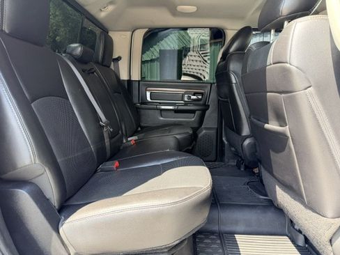 Used 2015 RAM 2500 Laramie AWD/4WD image 16