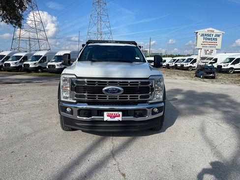 New 2026 Ford F550 XL 4WD Crysteel 11' Tipper Con image 3