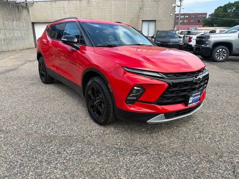 Used 2023 Chevrolet Blazer LT w/ Midnight/Sport Edition AWD/4WD image 9