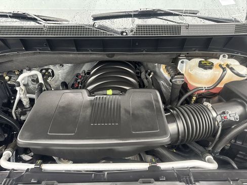 Used 2024 Chevrolet Silverado 1500 LT image 33