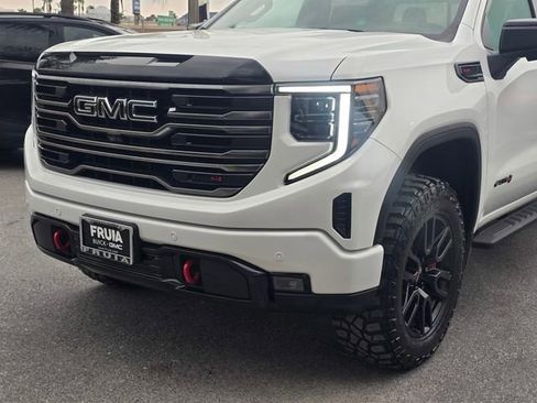 Used 2026 GMC Sierra 1500 AT4 w/ AT4 Premium Package AWD/4WD image 11