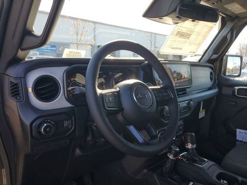 New 2026 Jeep Wrangler Unlimited Sport image 19