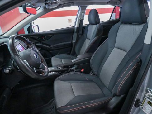 Used 2022 Subaru Crosstrek 2.0i Premium w/ Moonroof Package AWD/4WD image 10