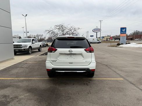 Used 2018 Nissan Rogue SV image 30
