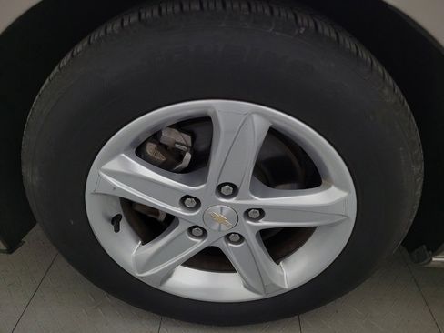 Used 2023 Chevrolet Malibu LT w/ Driver Confidence Package image 31