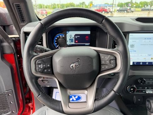 Used 2024 Ford Bronco Big Bend AWD/4WD image 16