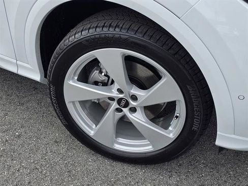 New 2025 Audi Q5 Premium Plus image 30