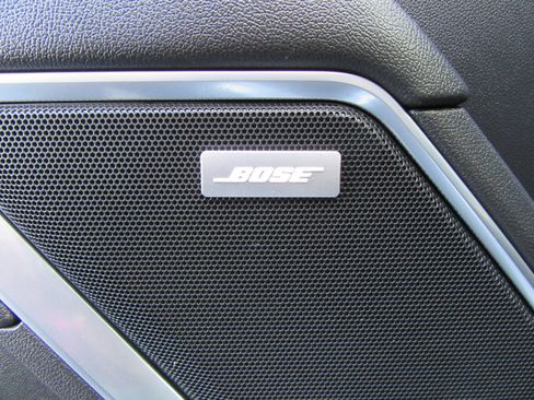 Used 2022 GMC Sierra 1500 Elevation image 28