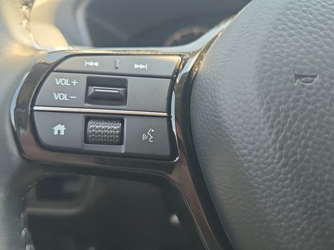 Used 2024 Honda HR-V EX-L image 23