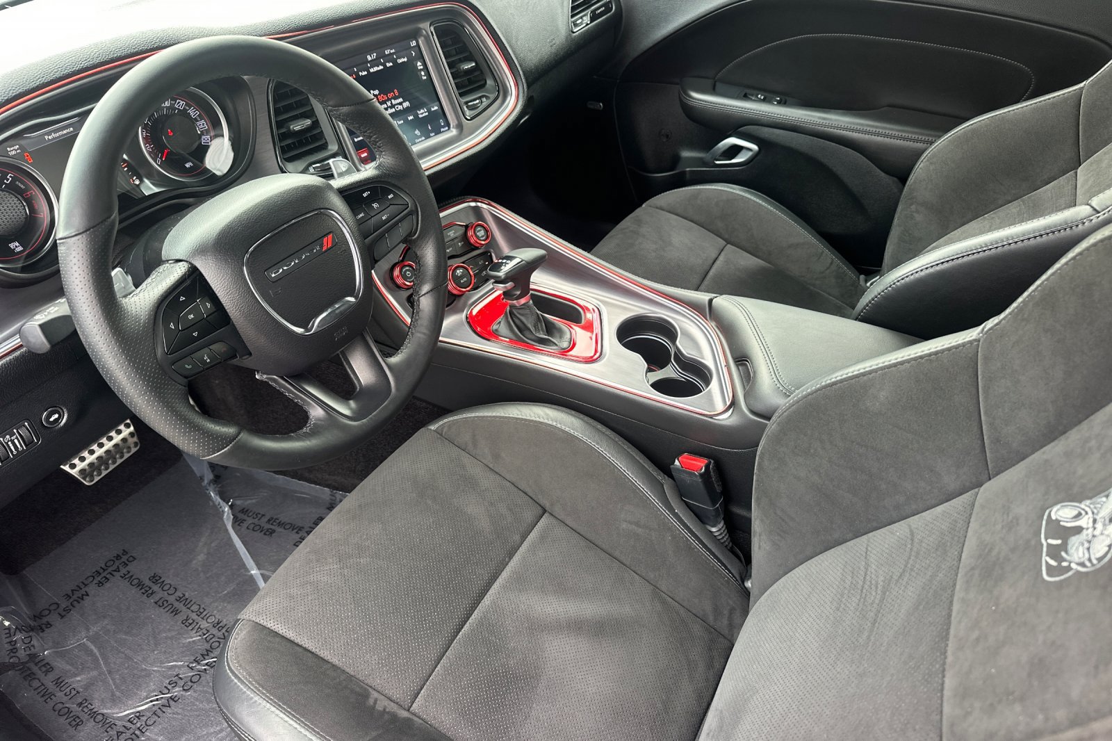 Used 2018 Dodge Challenger Scat Pack RWD image 9