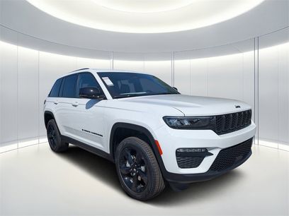 New 2025 Jeep Grand Cherokee Limited w/ Black Appearance Package