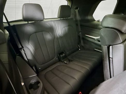Used 2020 BMW X7 xDrive40i w/ Premium Package image 28