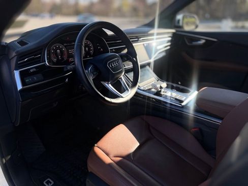 Used 2023 Audi Q8 Premium Plus w/ Premium Plus Package AWD/4WD image 14