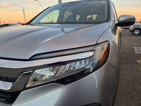 Used 2020 Honda Pilot Touring image 20