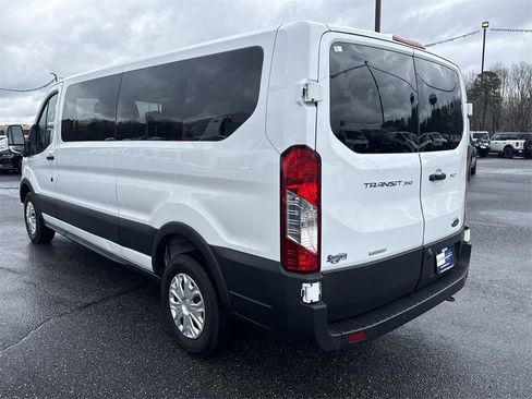 Used 2023 Ford Transit 350 XLT image 5