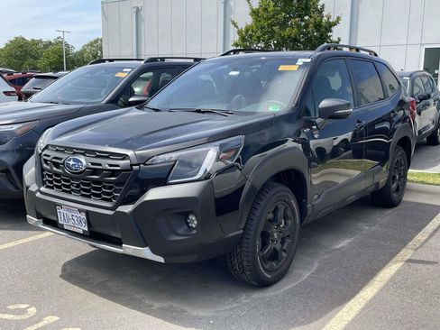 Used 2025 Subaru Forester Wilderness w/ Wilderness Package AWD/4WD image 2
