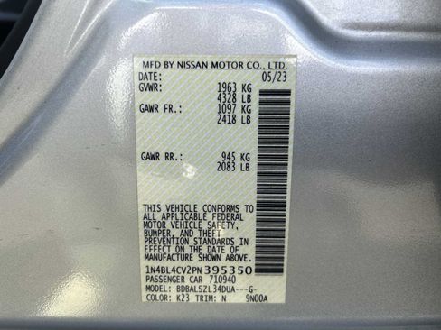 Used 2023 Nissan Altima 2.5 SR FWD image 23