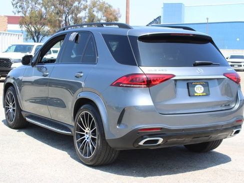 Used 2023 Mercedes-Benz GLE 450 4MATIC w/ AMG Line Exterior image 3