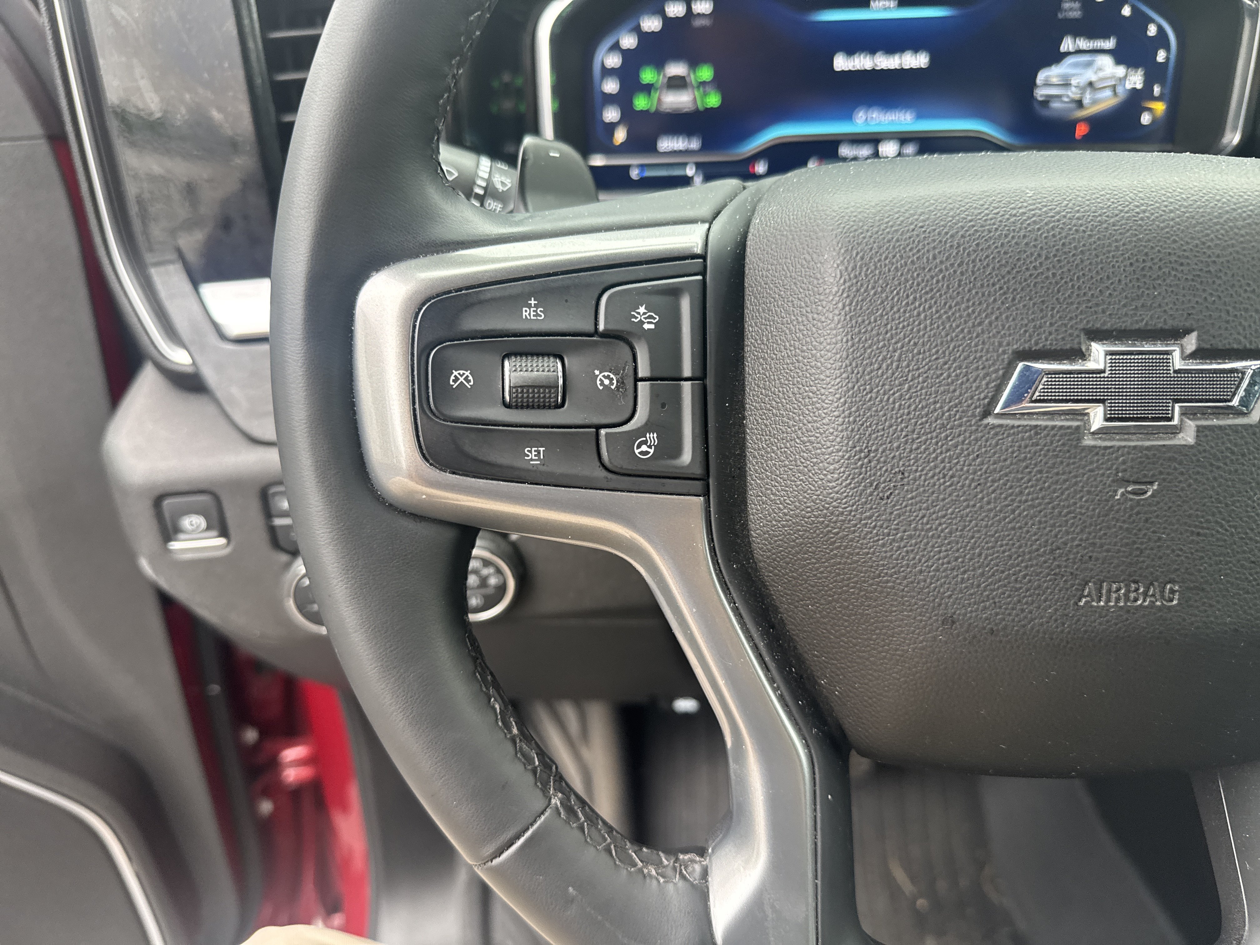 Used 2025 Chevrolet Silverado 1500 RST AWD/4WD image 18