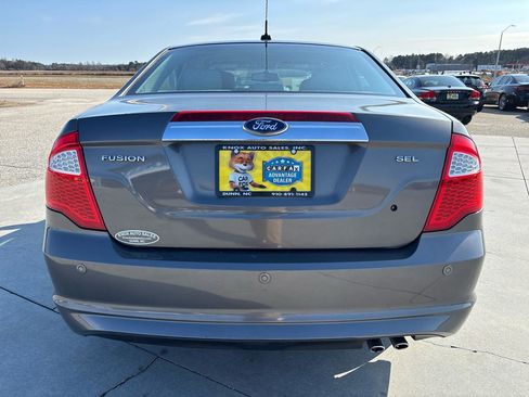 Used 2011 Ford Fusion SEL image 5