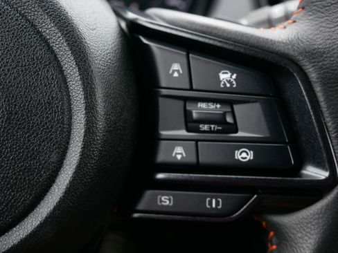 Certified 2024 Subaru Crosstrek 2.5i Limited w/ Crosstrek Mirror Package image 30