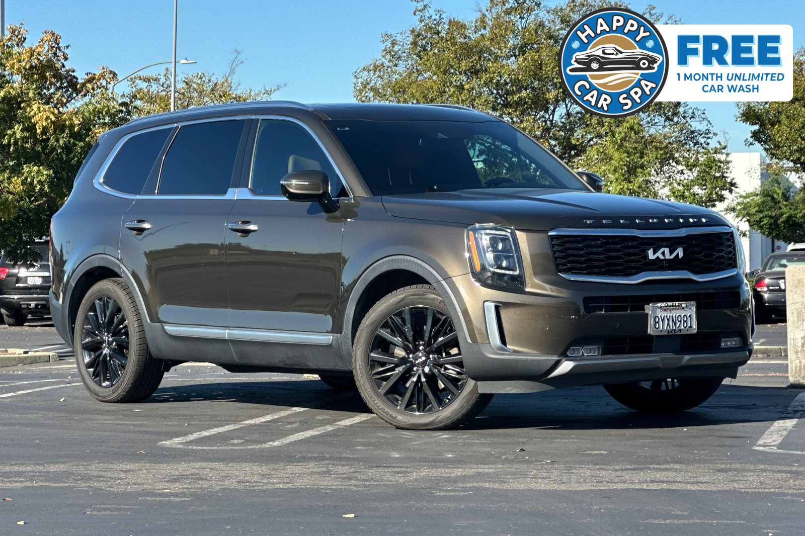 Used 2022 Kia Telluride SX w/ Towing Package FWD image 1