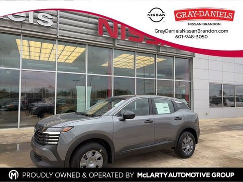 New 2026 Nissan Kicks S image 1