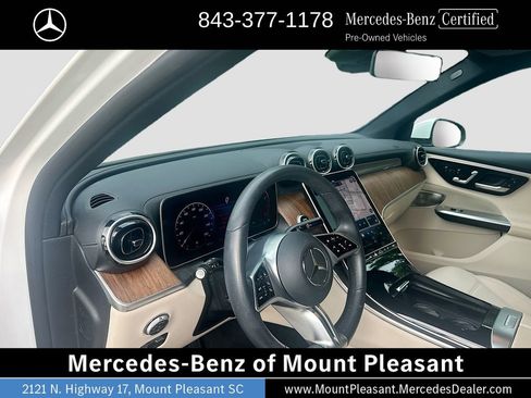 Used 2024 Mercedes-Benz GLC 300 image 9