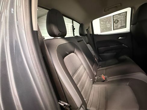 Used 2022 GMC Canyon AT4 image 69