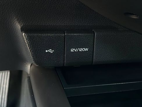 Used 2024 Toyota Camry SE FWD image 27