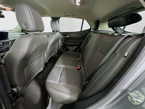 Used 2025 Buick Encore GX Preferred image 27