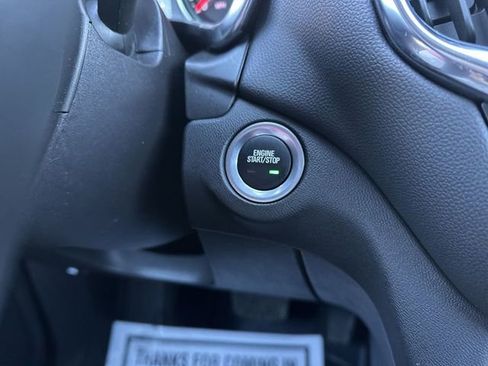 Used 2024 Chevrolet Equinox LT image 16