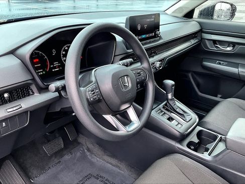 Used 2025 Honda CR-V EX image 17
