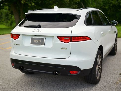 Used 2018 Jaguar F-PACE Premium AWD/4WD image 40