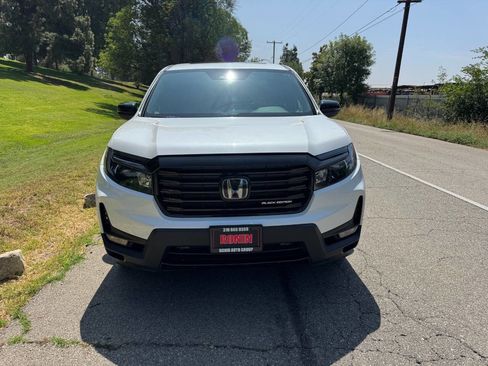 Used 2023 Honda Ridgeline Black Edition image 9