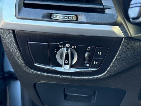 Certified 2023 BMW X4 xDrive30i w/ M Sport Package image 24