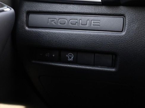 New 2026 Nissan Rogue S image 18