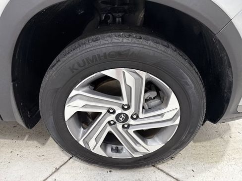 Used 2023 Hyundai Santa Fe SEL AWD/4WD image 32