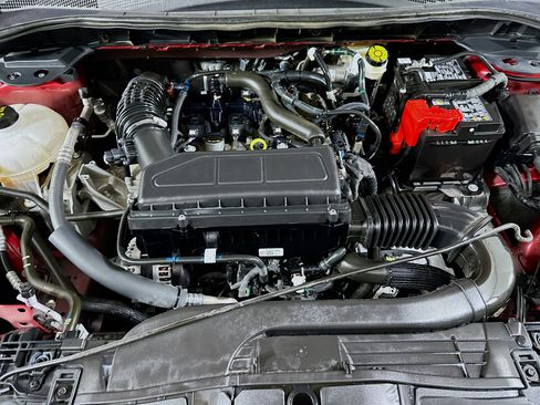 Used 2025 Ford Escape Active image 32