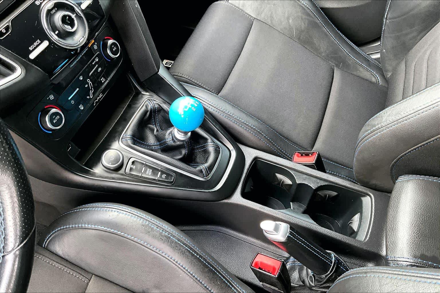 Used 2017 Ford Focus RS AWD/4WD image 15