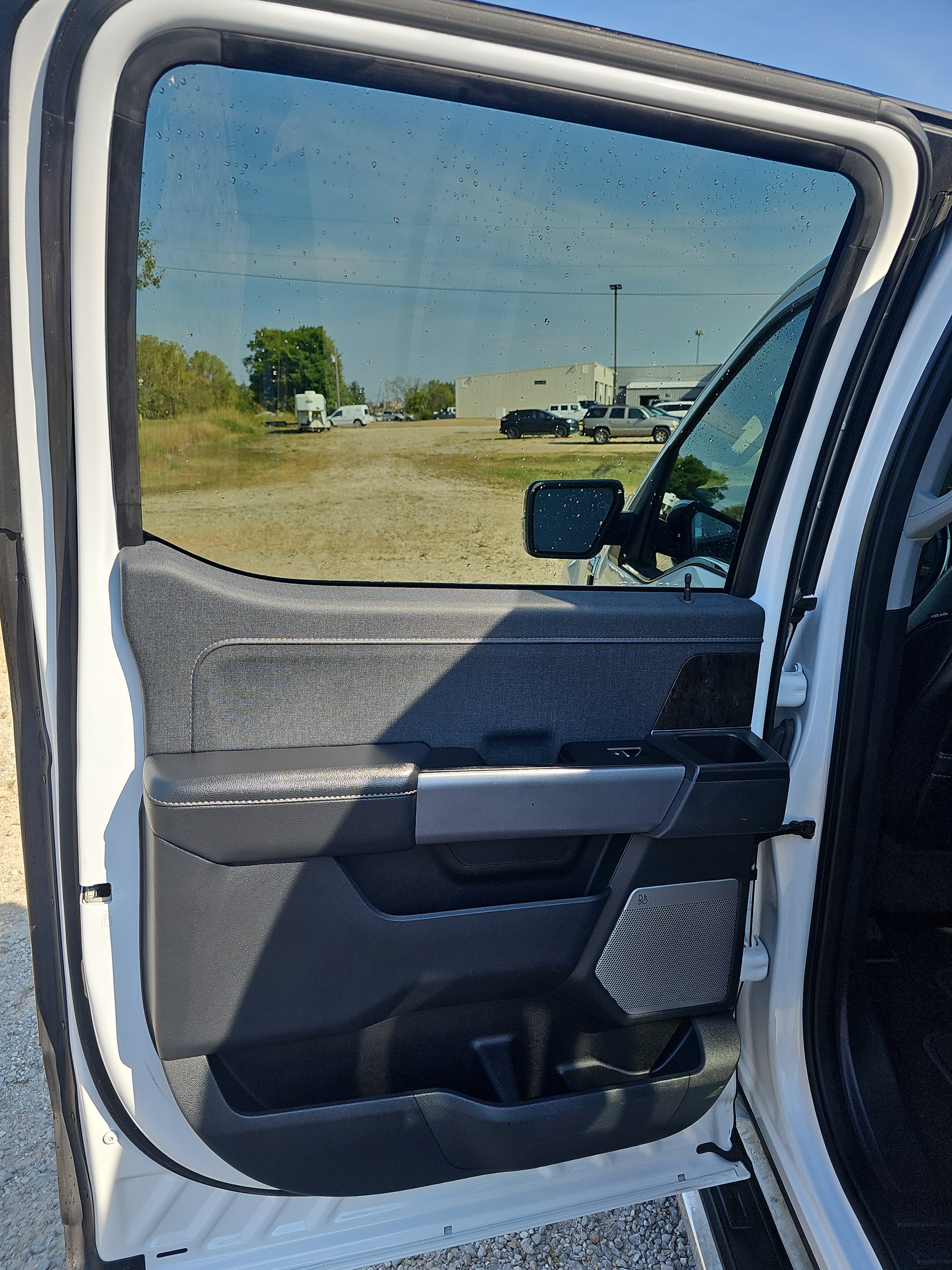 Used 2023 Ford F150 Lariat AWD/4WD image 13