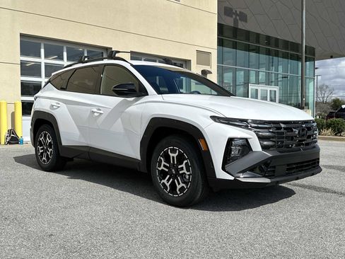 New 2026 Hyundai Tucson XRT image 1