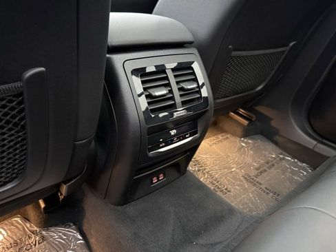 Used 2020 BMW X3 xDrive30i w/ Premium Package image 16