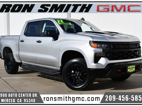 Used 2022 Chevrolet Silverado 1500 Custom Trail Boss w/ LPO, Dark Essentials Package image 1