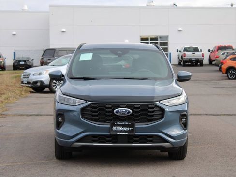 Used 2024 Ford Escape ST-Line Select w/ Tech Pack #1 image 9