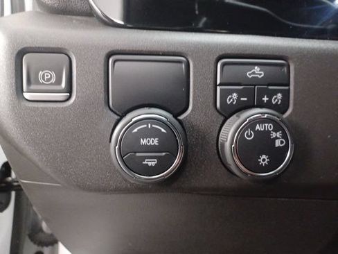 Used 2023 Chevrolet Silverado 1500 LT RWD image 20