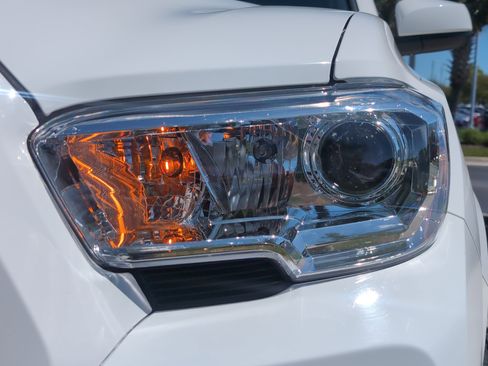 Certified 2023 Toyota Tacoma SR image 6