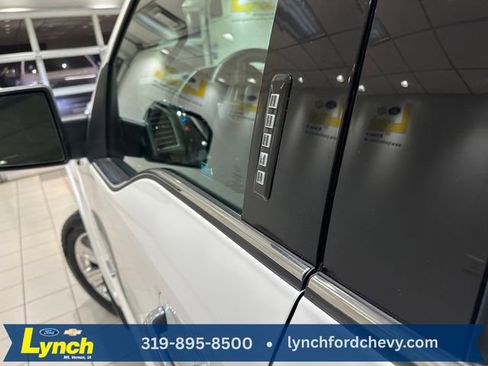 Used 2015 Ford F150 Platinum w/ Equipment Group 701A Luxury image 18