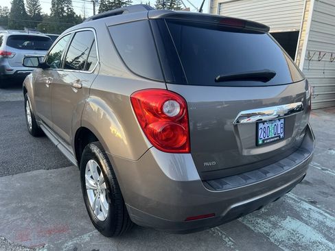 Used 2010 Chevrolet Equinox LT w/ Vehicle Interface Package AWD/4WD image 3